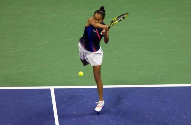 一方面是 一方面是