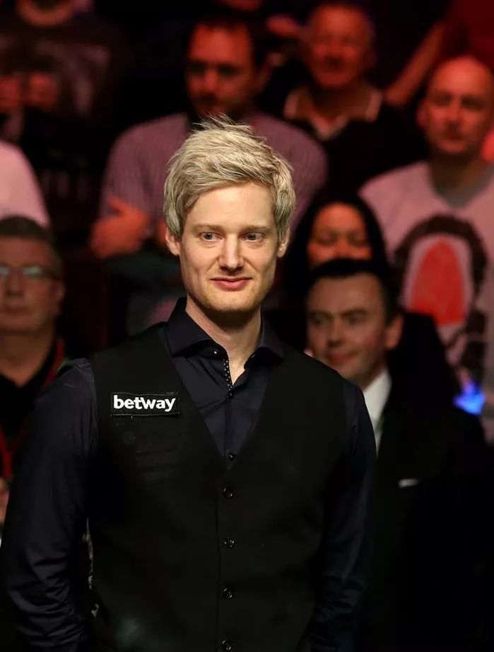 集中引援 集中引援