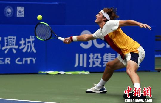 塞的身体朝 塞的身体朝